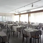 מלון Meeting
