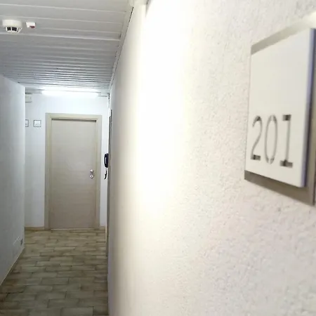 Meeting 3* Μπελάρια-Ιτζέα Μαρίνα